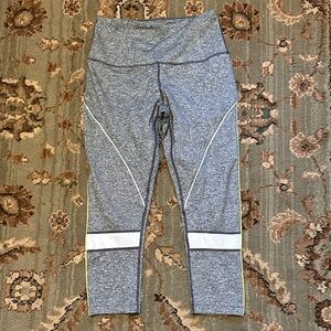 Zella Gray and White Active Leggings
